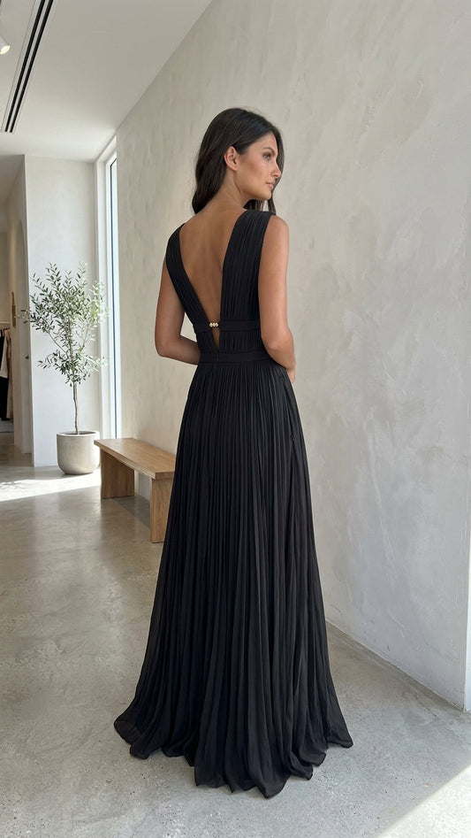 Black V-Neck Pleated Pleated Fabric Maxi Dress product image 1
