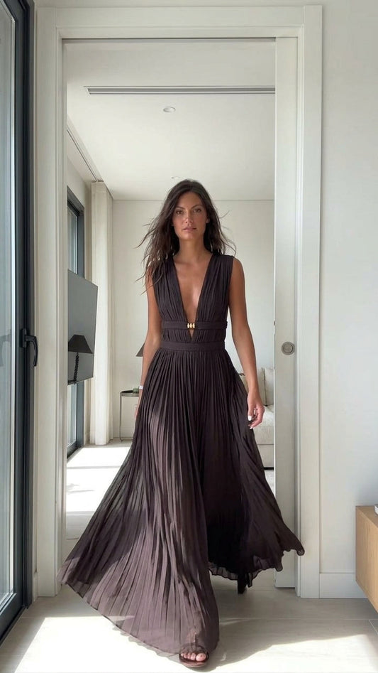 Black V-Neck Pleated Pleated Fabric Maxi Dress product image 2